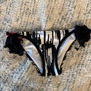 NWOT Fox brand cute n sexy bikini bottom